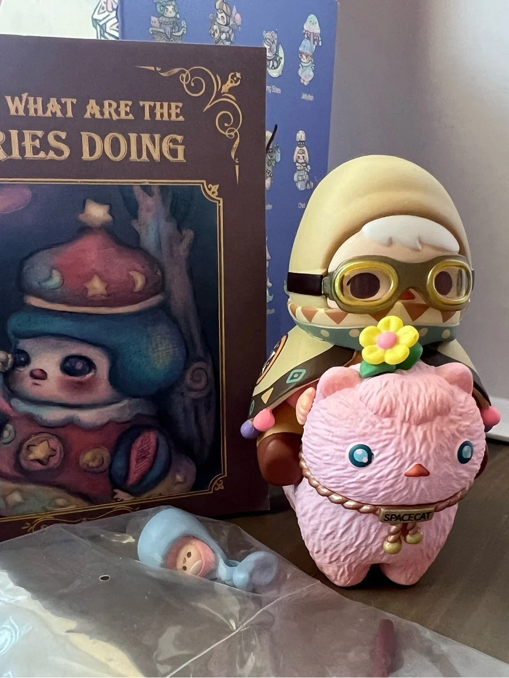 Pop Mart x Pucky What Are the Fairies Doing Figure - Traveller